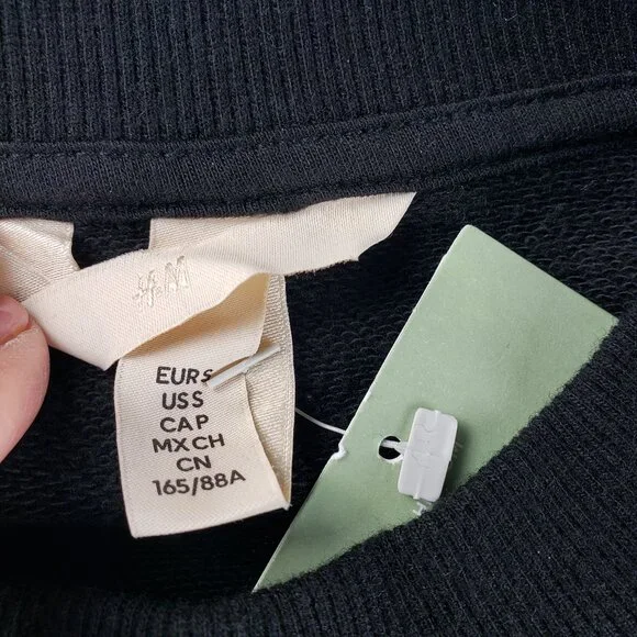 H&M Women Small Pearl Beaded Heavy Cotton Black Sweatshirt NWT - Picture 4 of 11